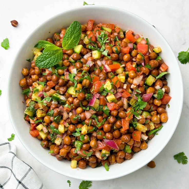 Hi-Protein Kala Channa Salad Bowl